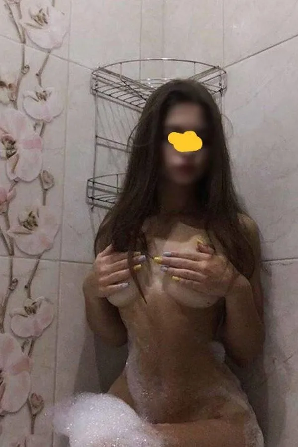 Аня