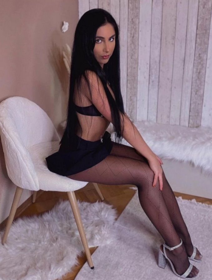 Катя